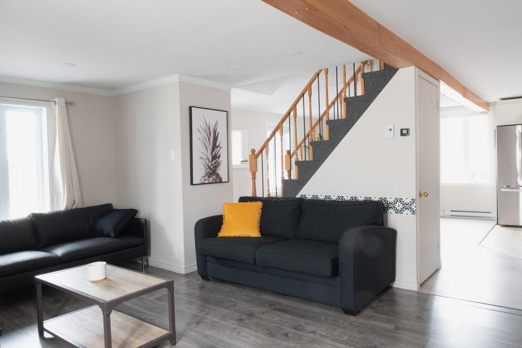 Holiday home 3min Du Ferry Maison Bien Equipee Parking Et Jardin Levis